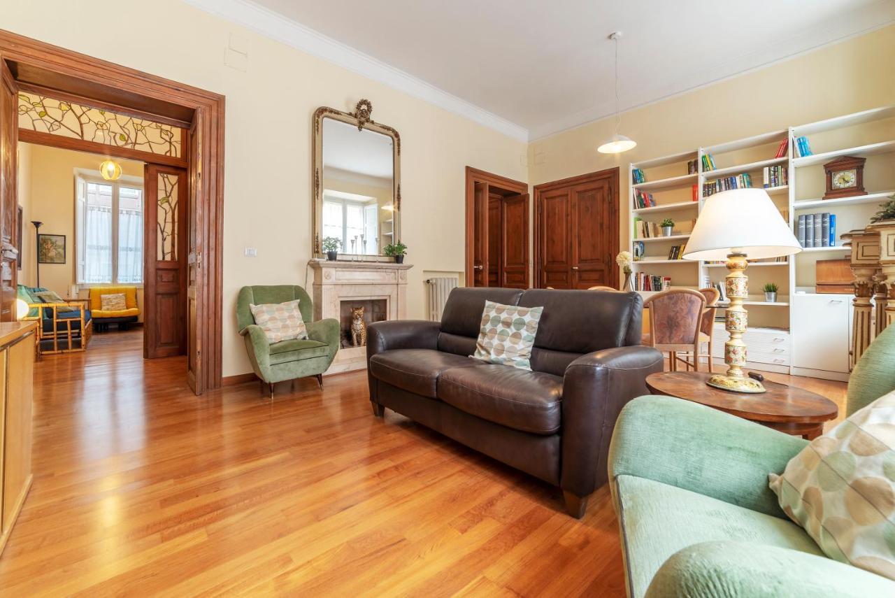 Termini Central And Elegant Apartment Rome Luaran gambar